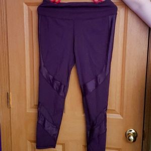 Sweaty Betty - M - Women's Leggings  - Like New